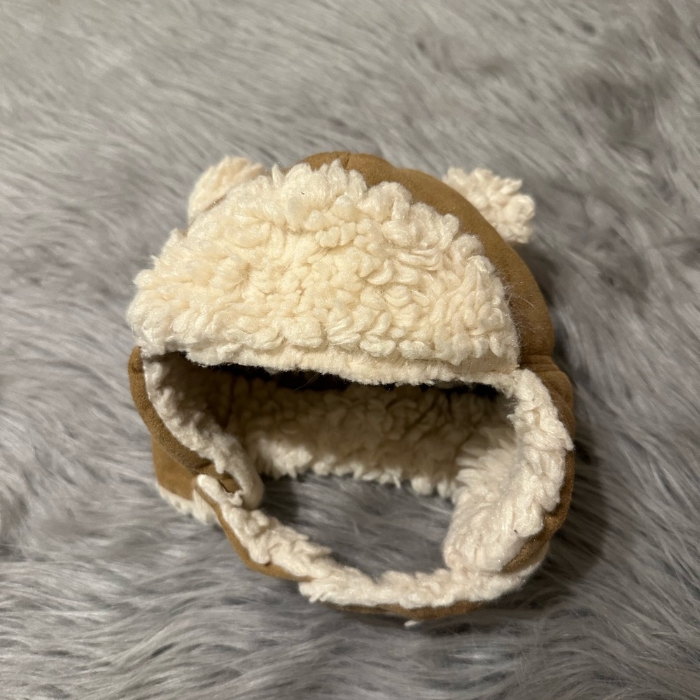 Baby Bear Trapper Baby Gap 6-12 months